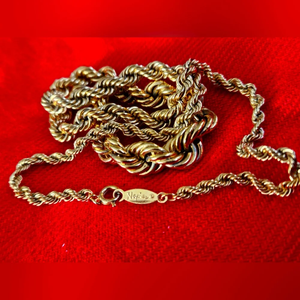 Napier Gold Rope Chain - Picture 6 of 9